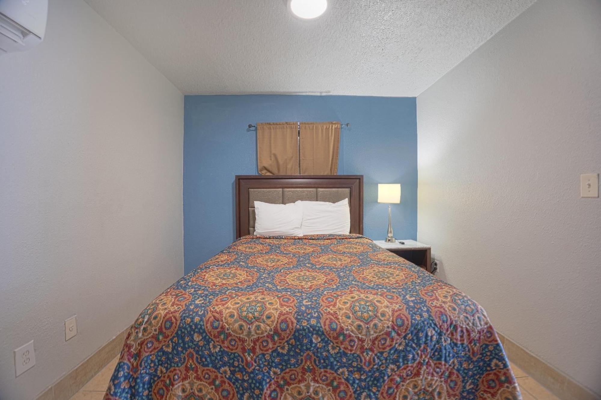 Aladdin Motel By Oyo Merritt Island Εξωτερικό φωτογραφία